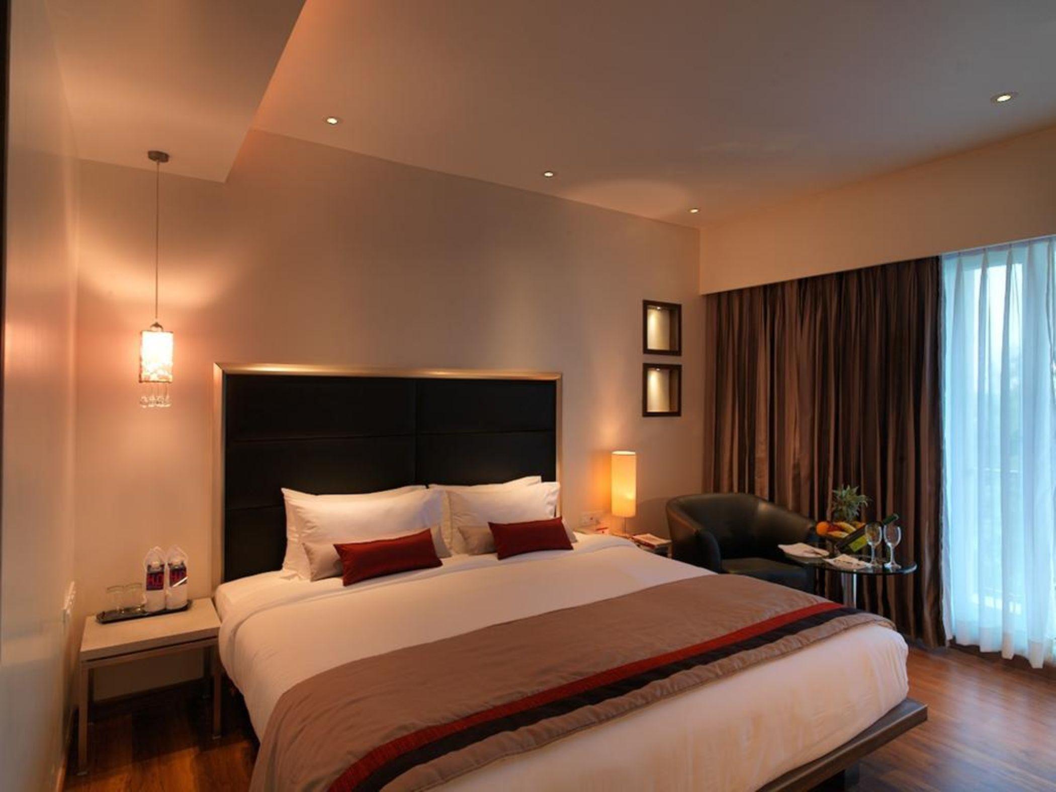 Spree Shivai Hotel Pune Pimpri-Chinchwad Exterior foto