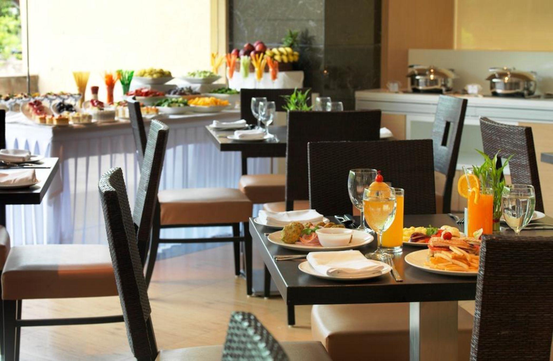 Spree Shivai Hotel Pune Pimpri-Chinchwad Exterior foto